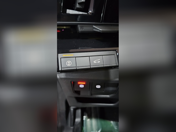 Renault Austral ESPIRIT ALPINE E- TECH 200 foto 15